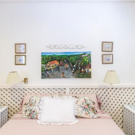 Bequia Beachfront Villa Hotel Friendship Exterior photo