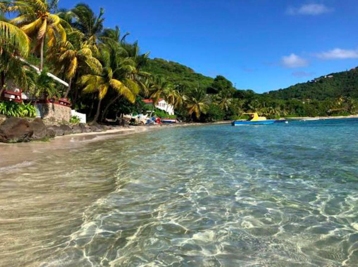 Bequia Beachfront Villa Hotel Friendship Exterior photo