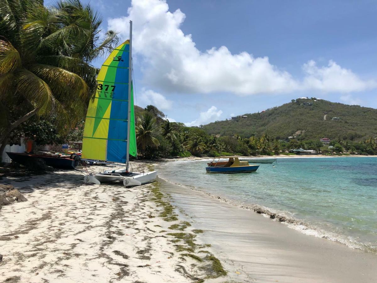 Bequia Beachfront Villa Hotel Friendship Exterior photo