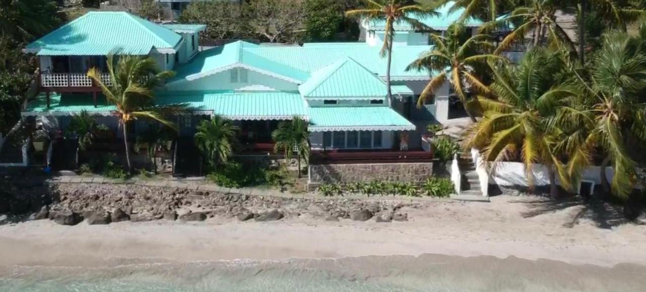Bequia Beachfront Villa Hotel Friendship Exterior photo